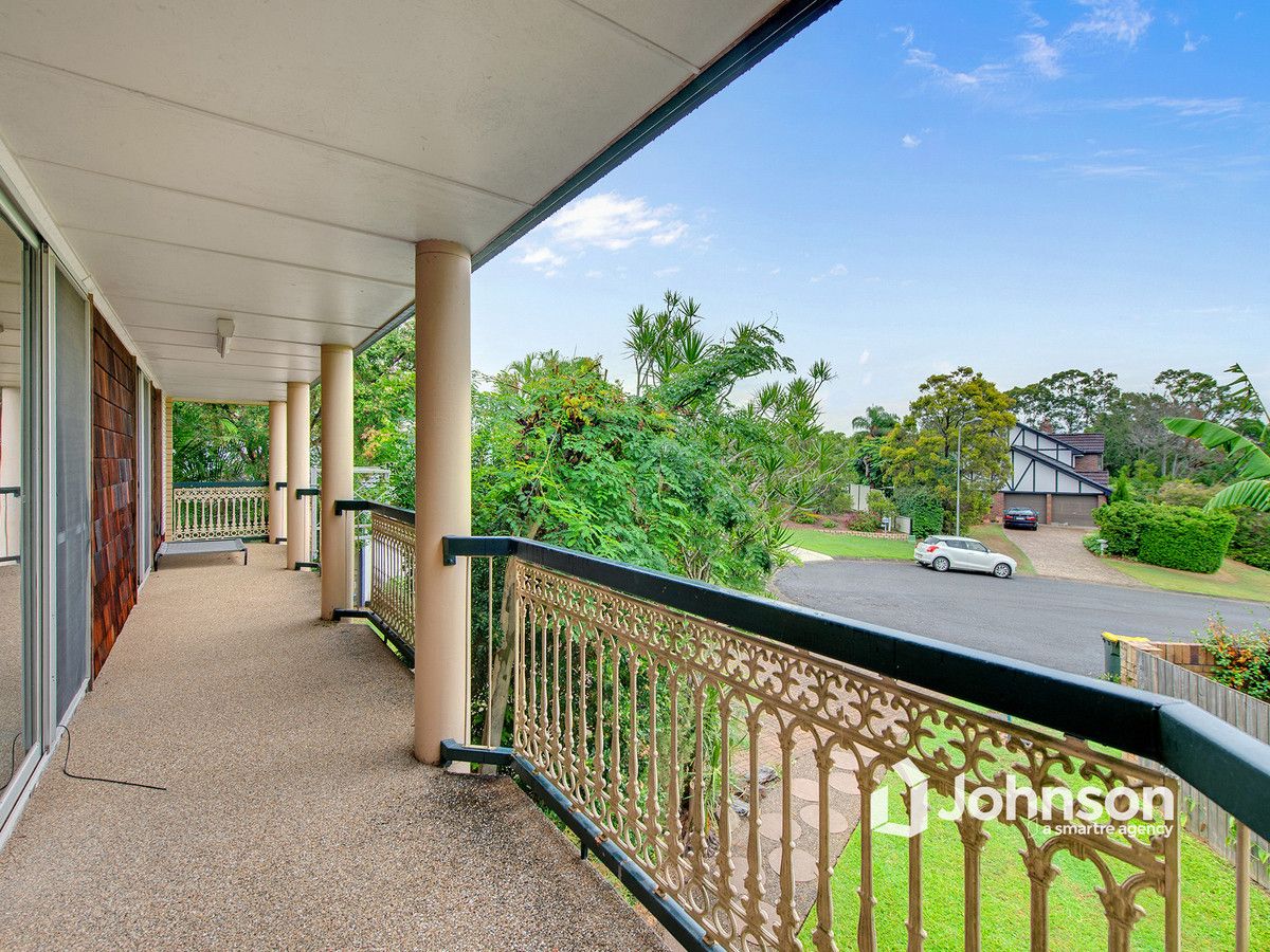 4 Urmia Close, Westlake QLD 4074, Image 1