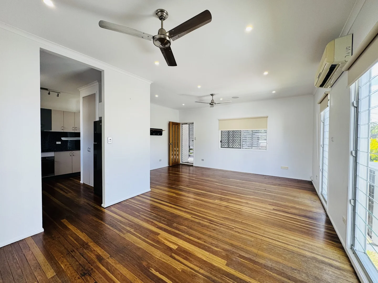 Additional image 12 of 10 GOOLAGONG Crescent, Moranbah QLD 4744