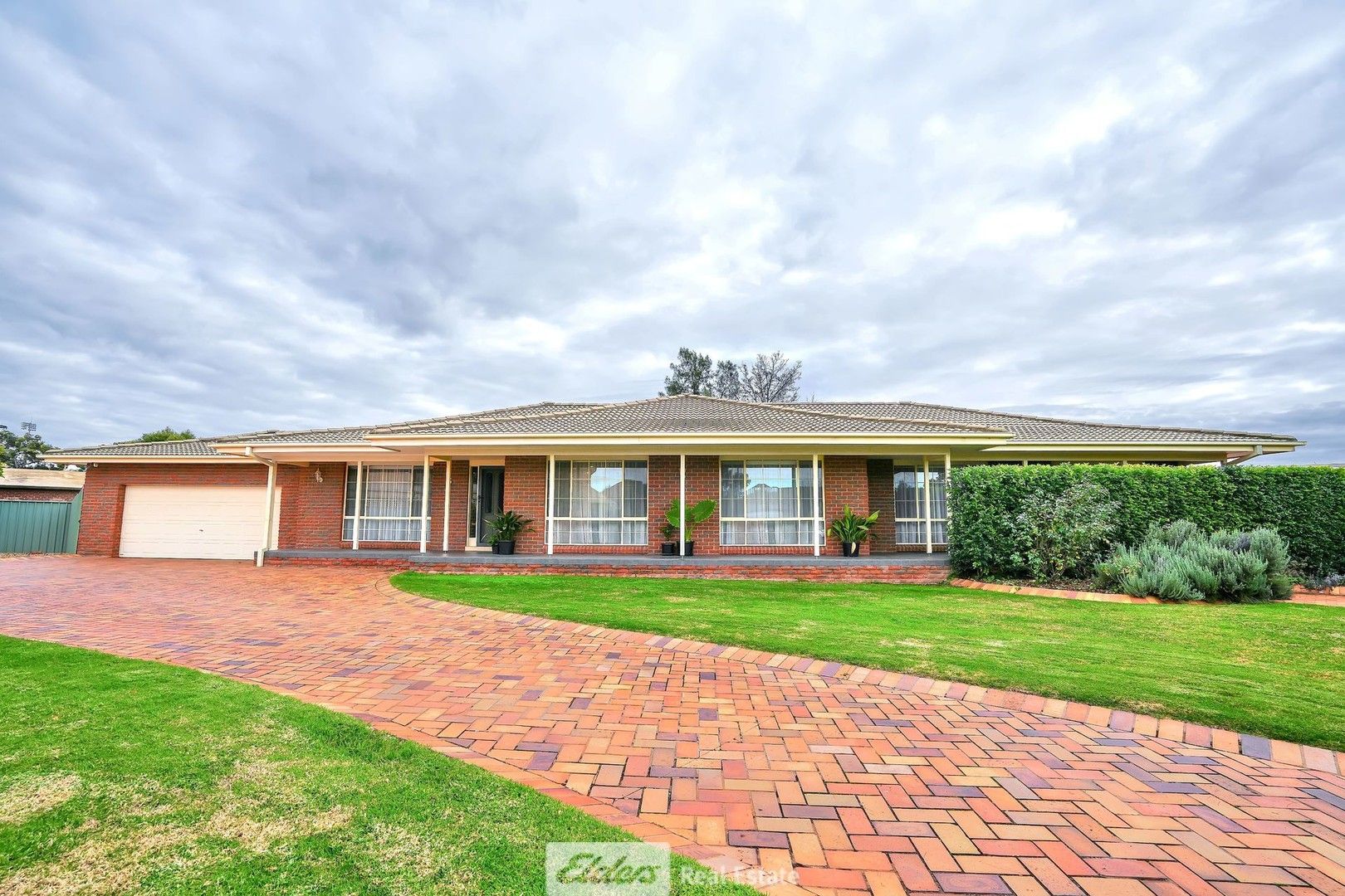 5 Dowell Place, Griffith NSW 2680, Image 0