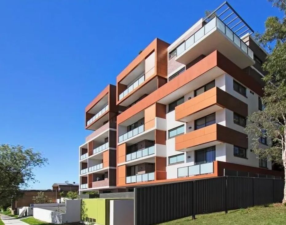 2 bedrooms Apartment / Unit / Flat in 205/124 Best Road SEVEN HILLS NSW, 2147