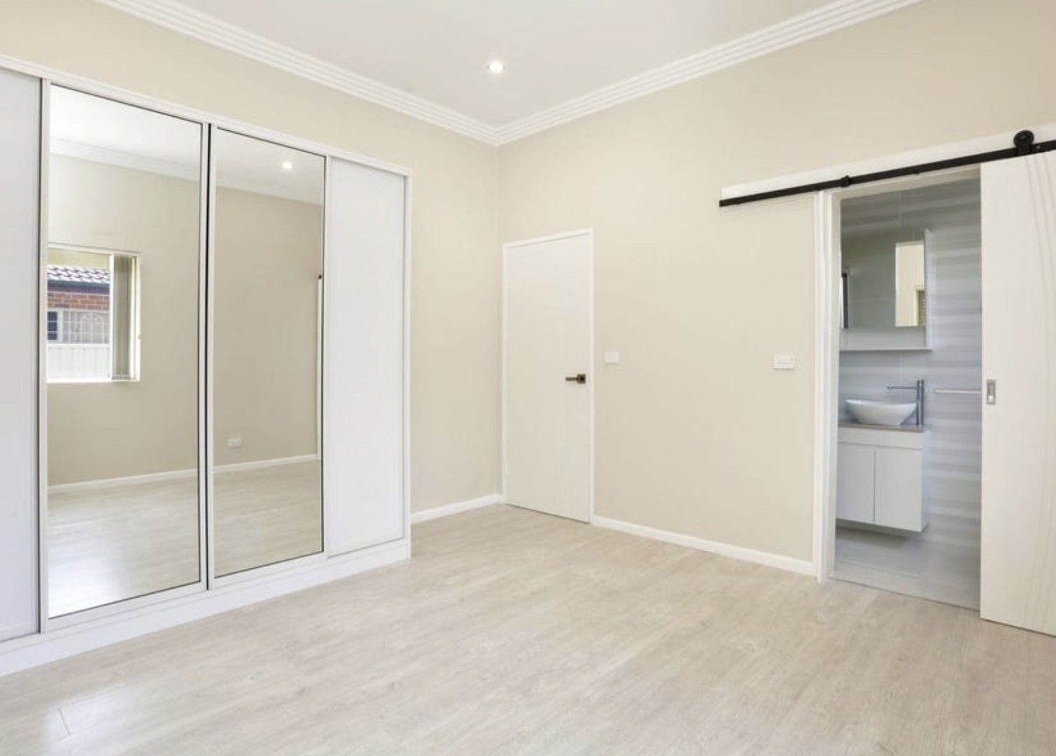 4 bedrooms House in 83 Lockwood Street MERRYLANDS NSW, 2160