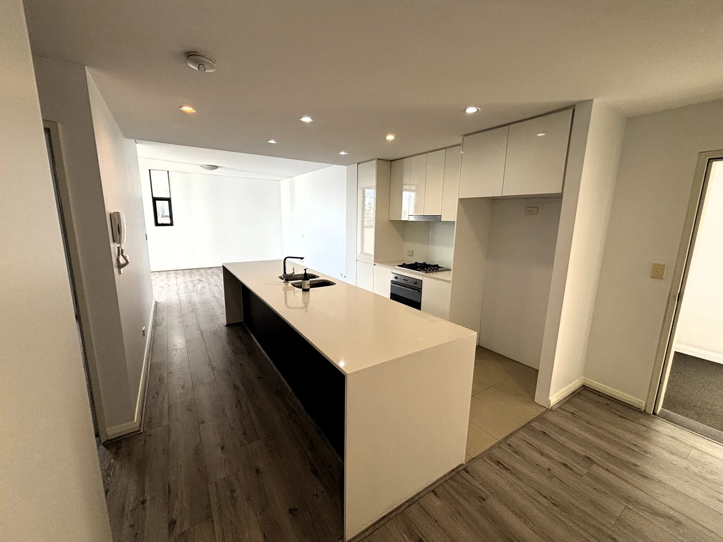 Additional image 2 of 206/11D Mashman Avenue, Kingsgrove NSW 2208