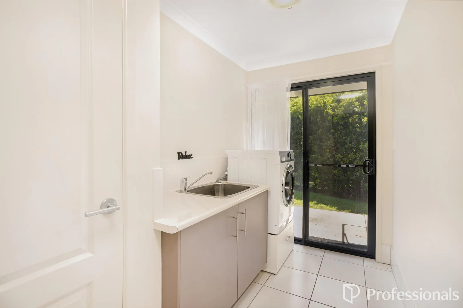 Additional image 15 of 5 David Court, Southside QLD 4570