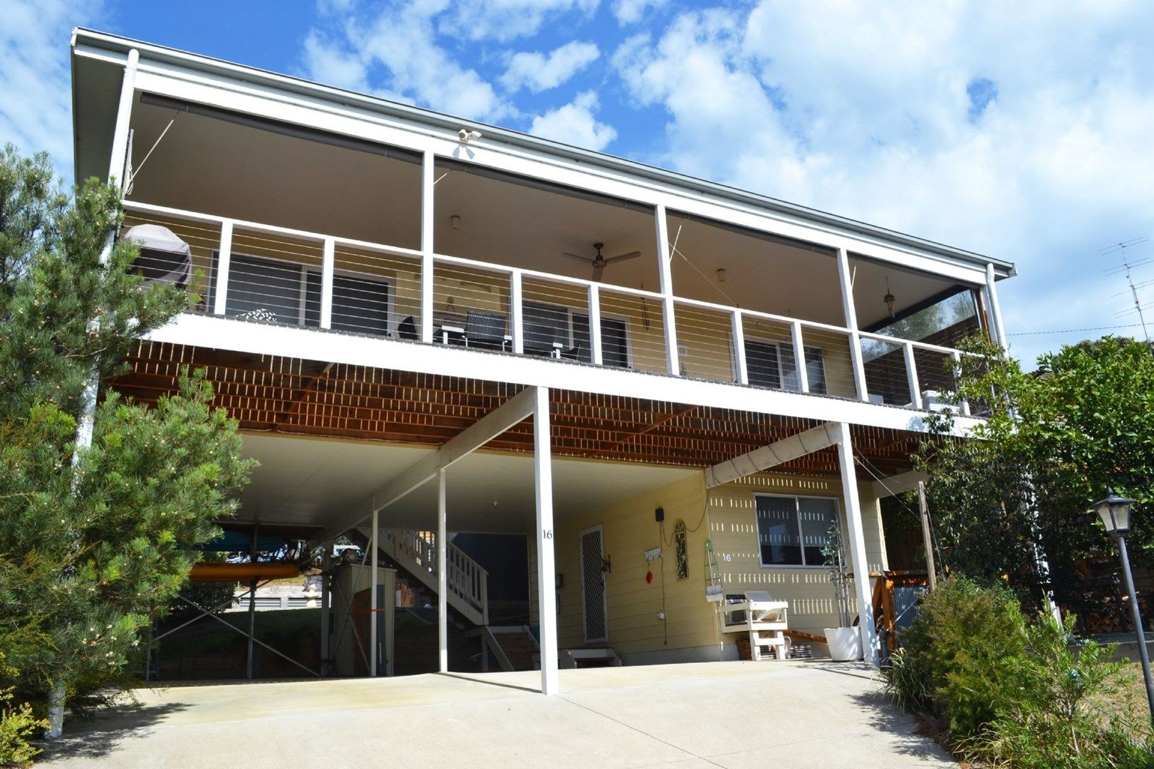 16 Satellite Crescent, Venus Bay VIC 3956, Image 0