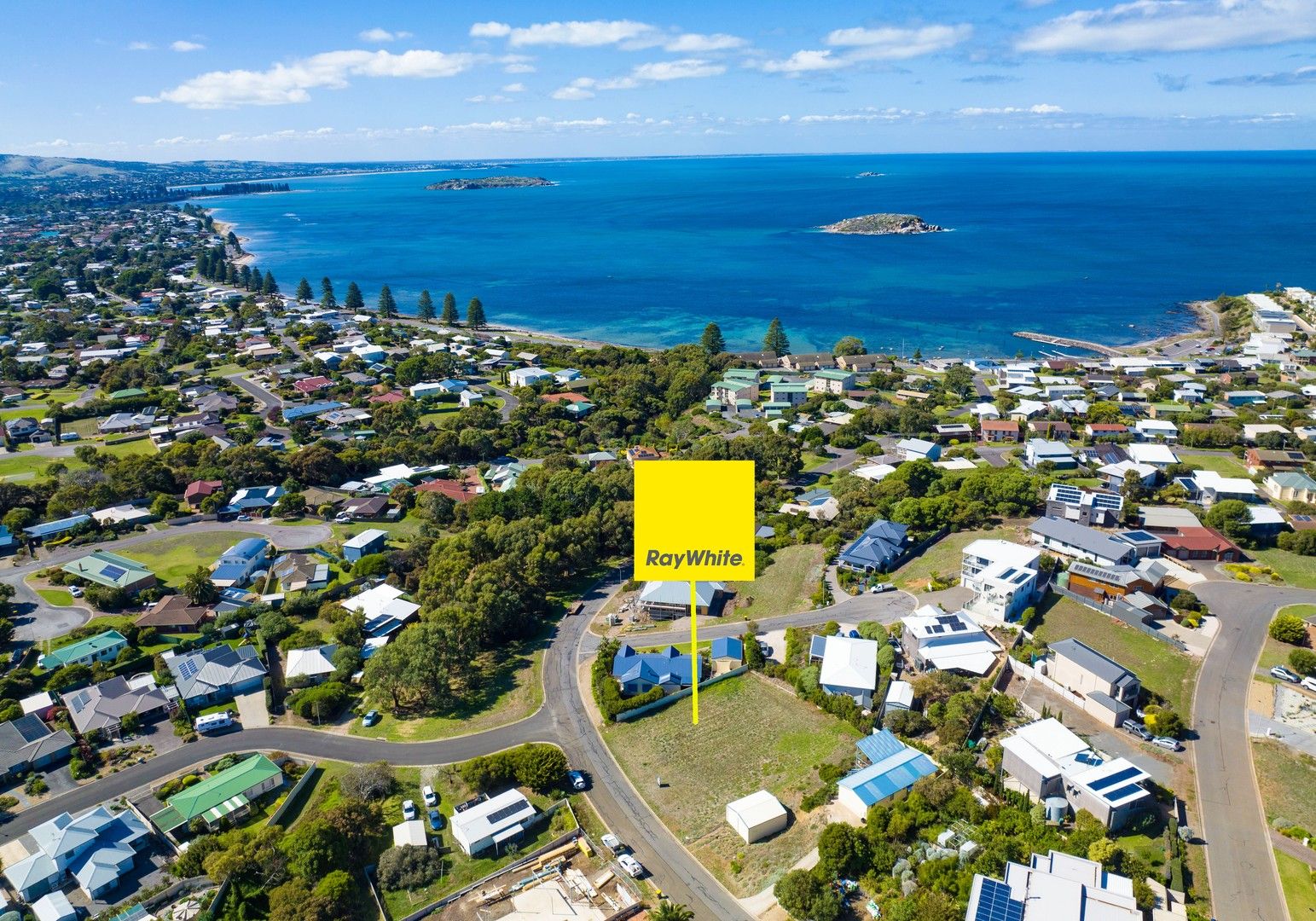 39 Solway Crescent, Encounter Bay SA 5211, Image 0