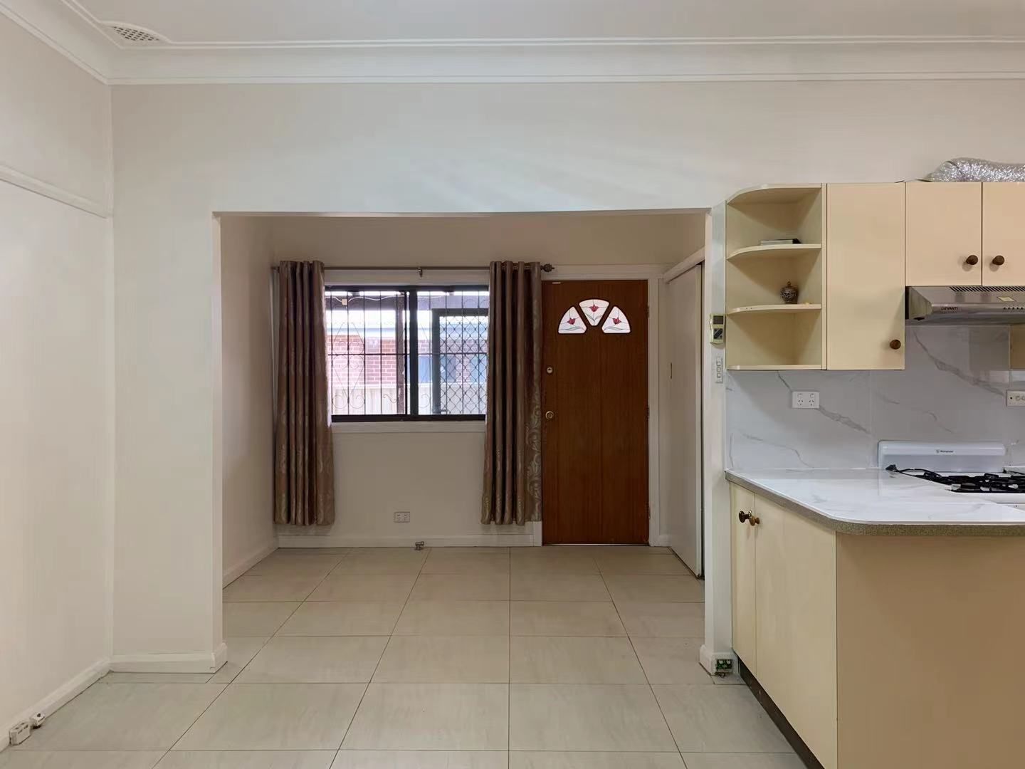 4 bedrooms House in 127 Pitt Street MERRYLANDS NSW, 2160