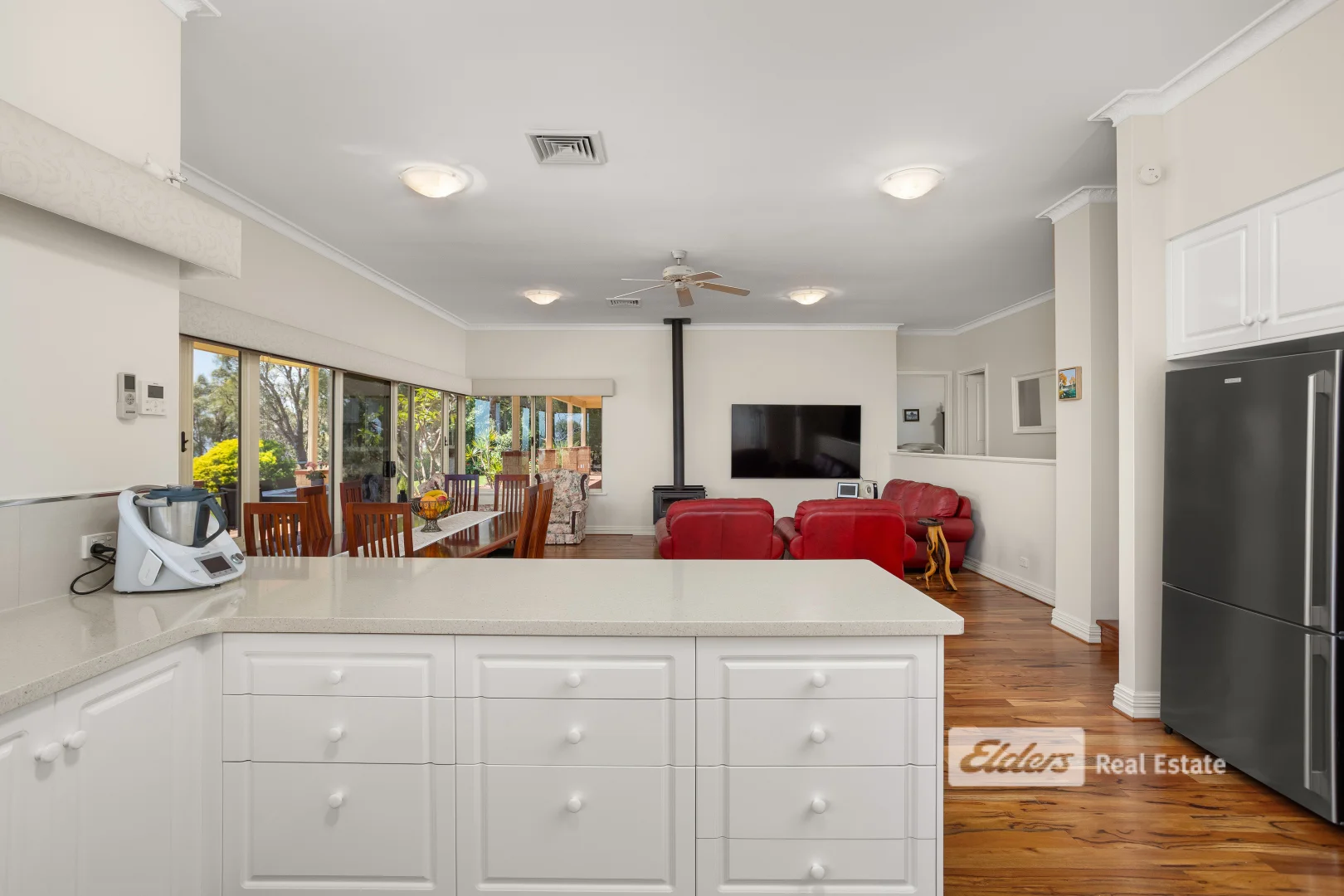 Additional image 10 of 21 Wildflower Way, Leschenault WA 6233