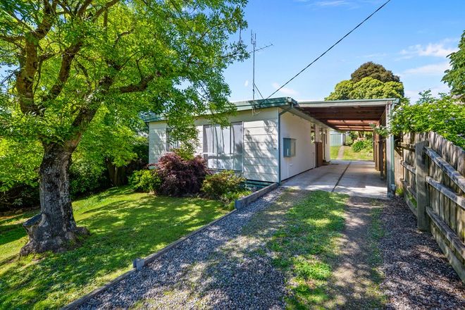 Picture of 16 Railway Road, NEERIM SOUTH VIC 3831