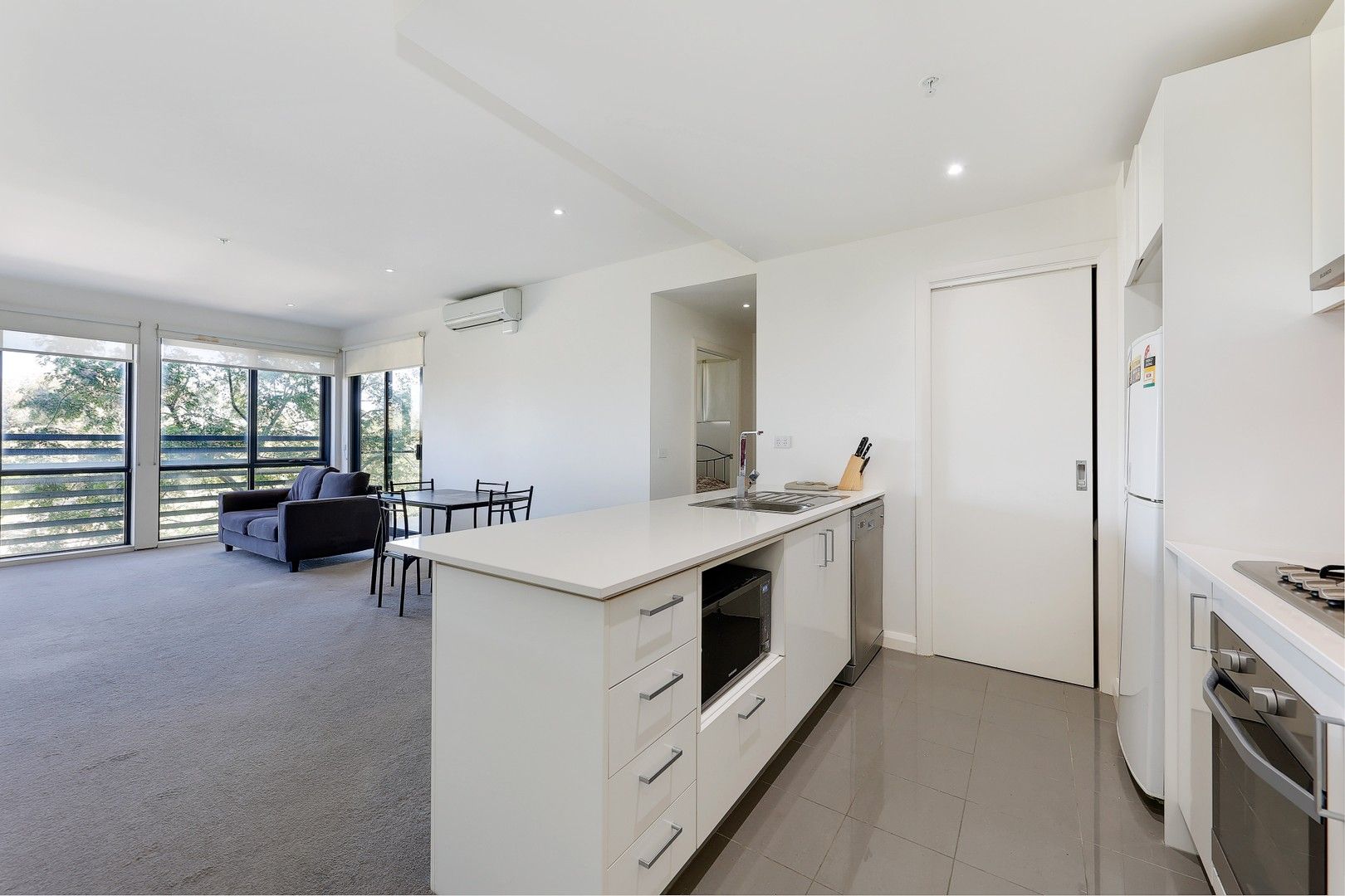 2 bedrooms Apartment / Unit / Flat in 102/90 La Scala Avenue MARIBYRNONG VIC, 3032