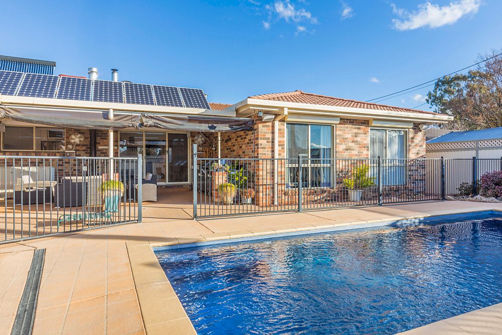 5 Nugal Place, Isabella Plains ACT 2905, Image 0