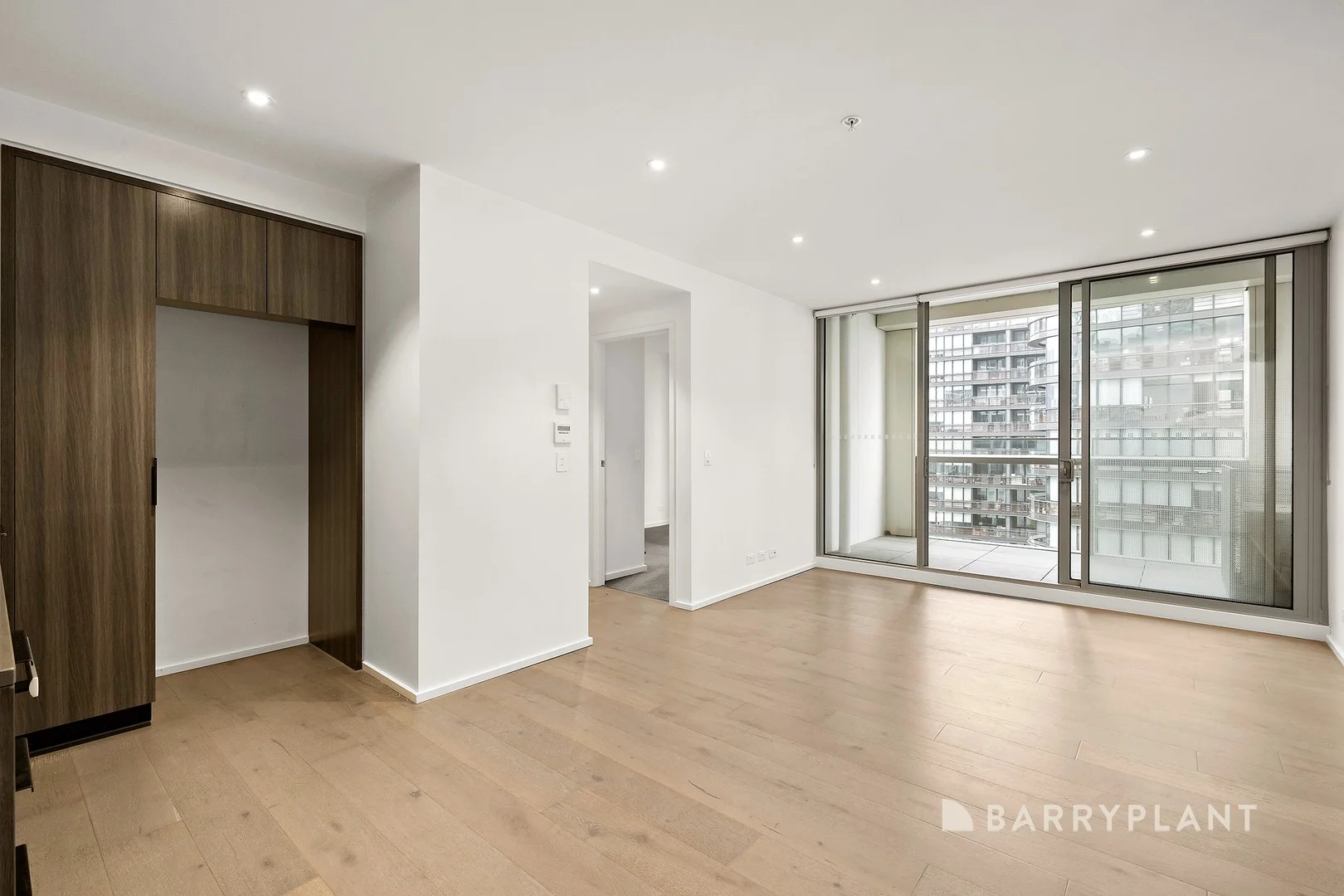 1302W/888 Collins Street, Docklands VIC 3008
