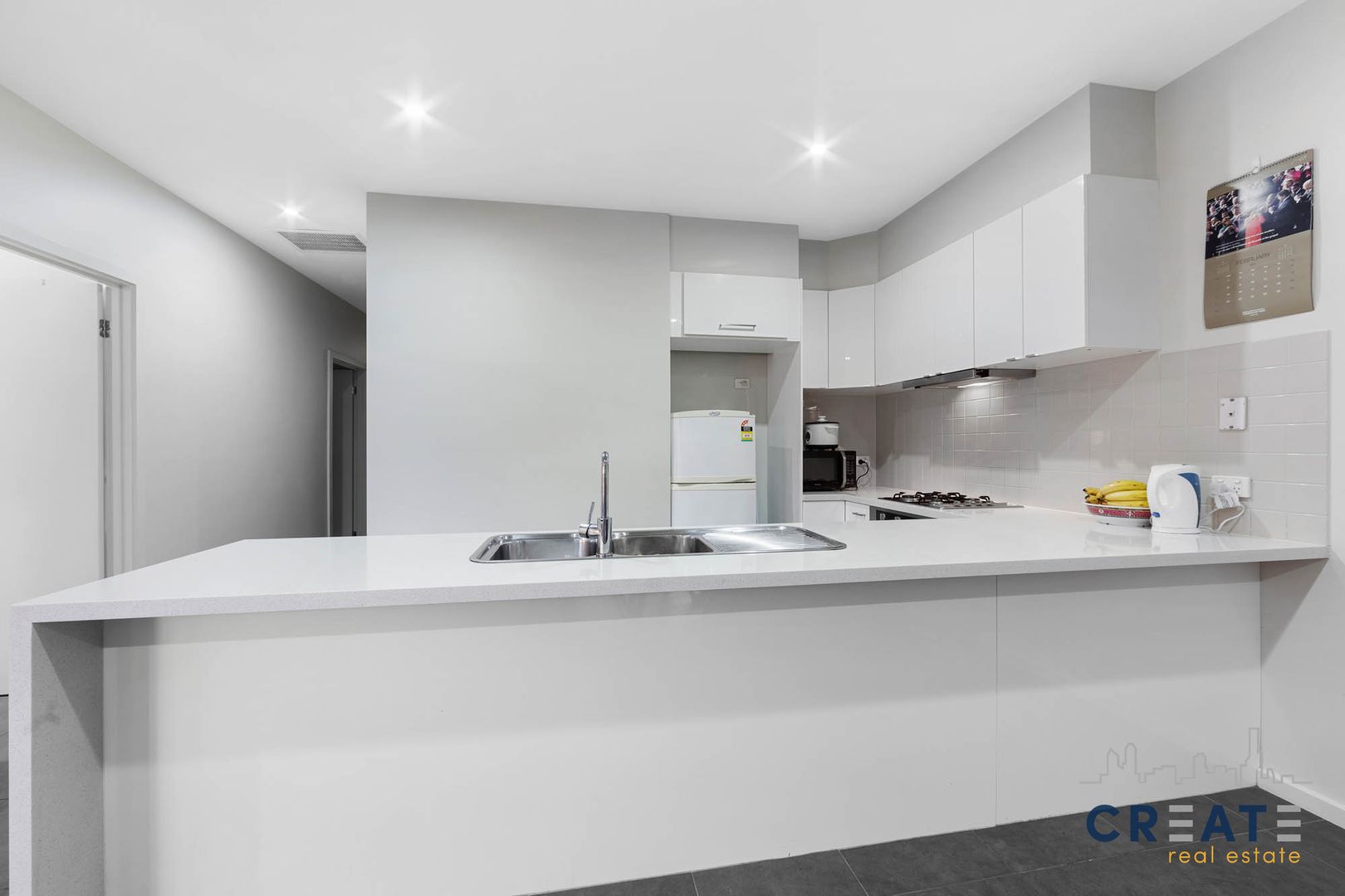 8/23-27 Murray Street, Sunshine West VIC 3020, Image 2