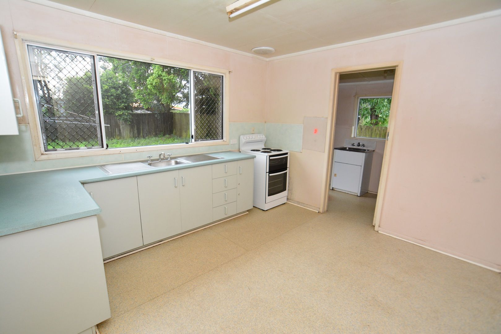 8 Kenward Street, Geebung QLD 4034, Image 1