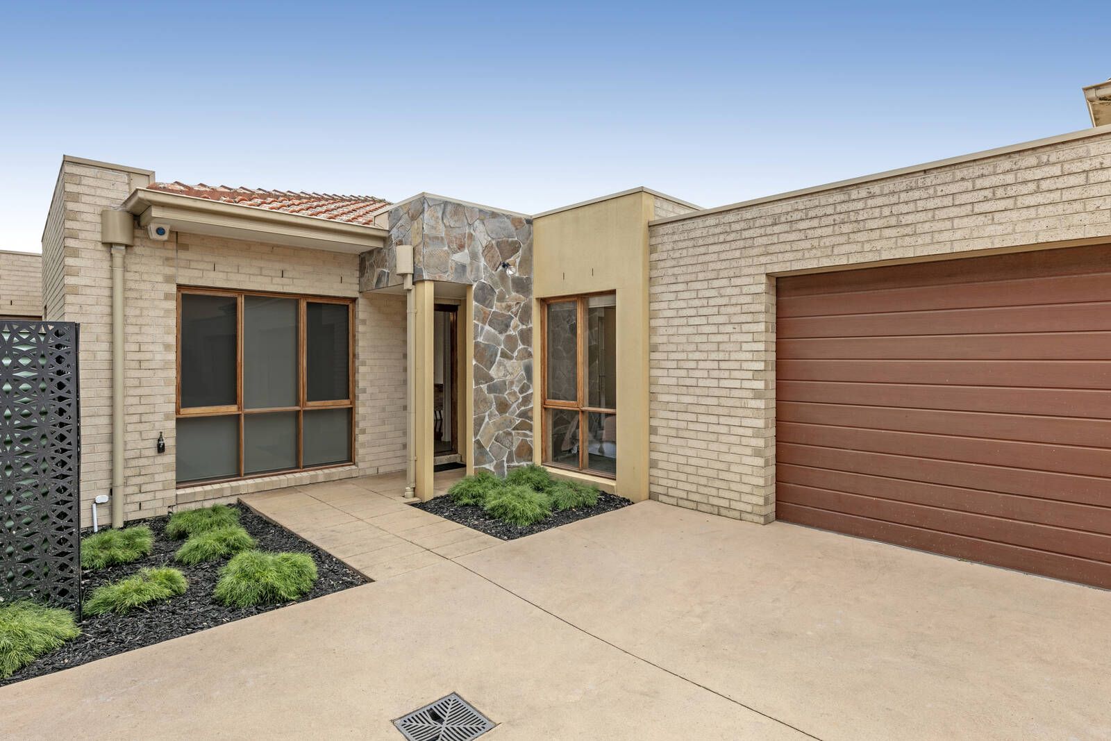 2/243 Grange Road, Ormond VIC 3204, Image 0