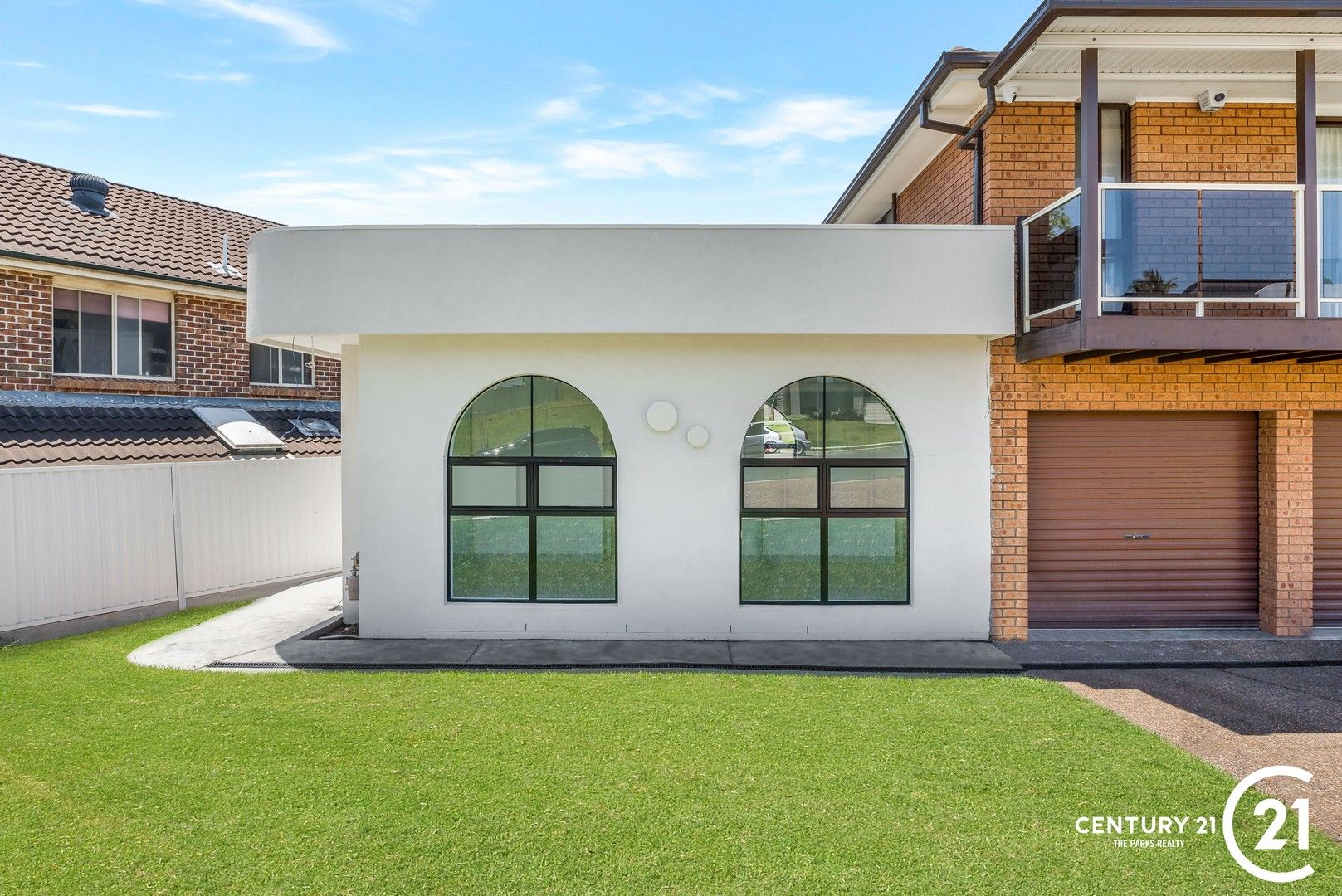 2 bedrooms Apartment / Unit / Flat in 25a Ringtail Crescent BOSSLEY PARK NSW, 2176