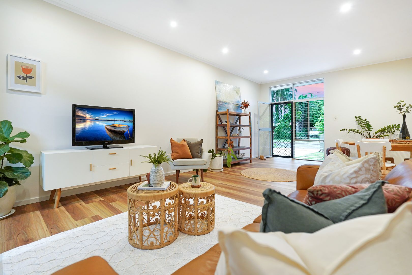 8 Martin Crescent, Coconut Grove NT 0810, Image 2