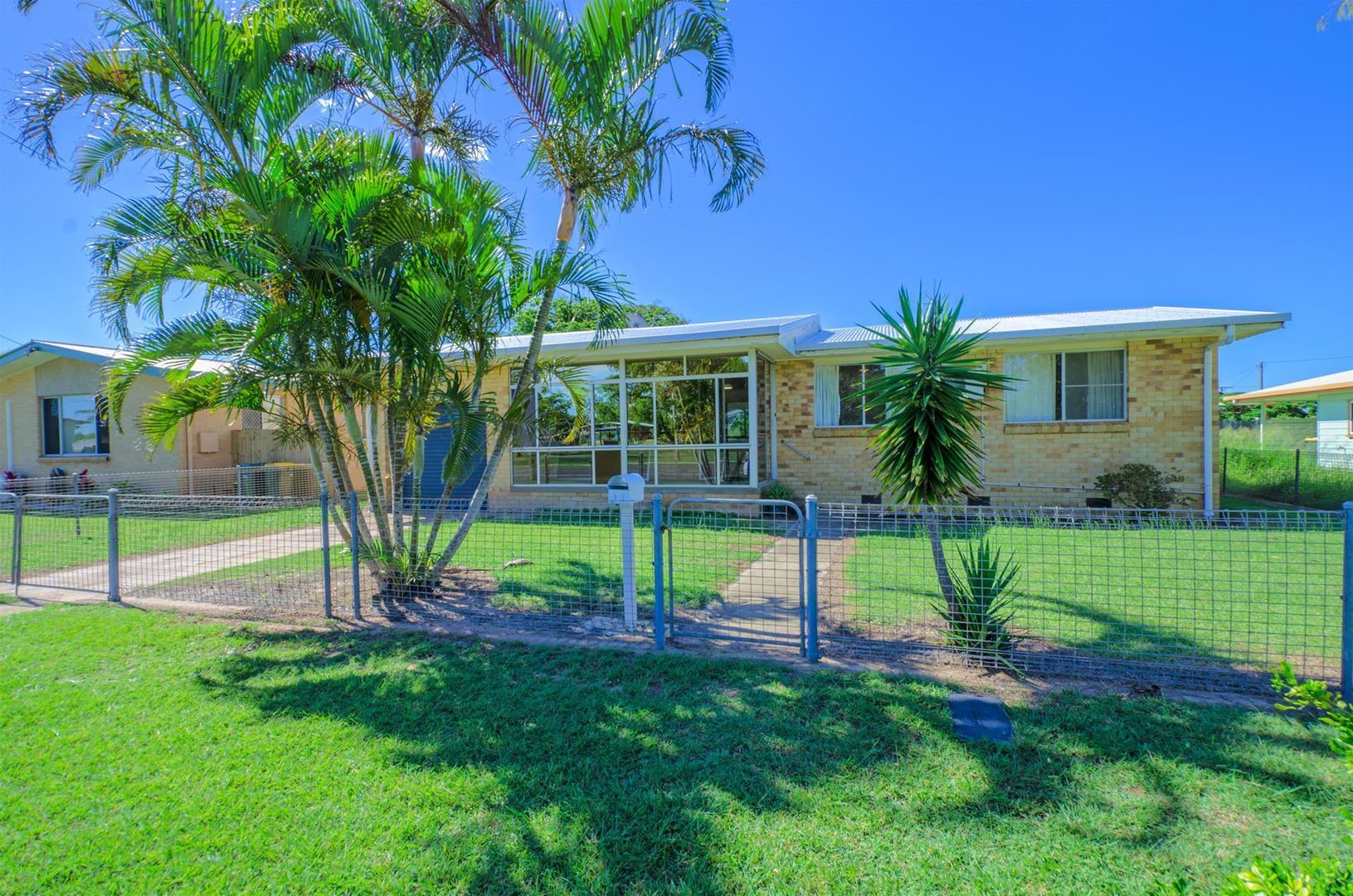 47 Dunn Road, Avenell Heights QLD 4670, Image 2