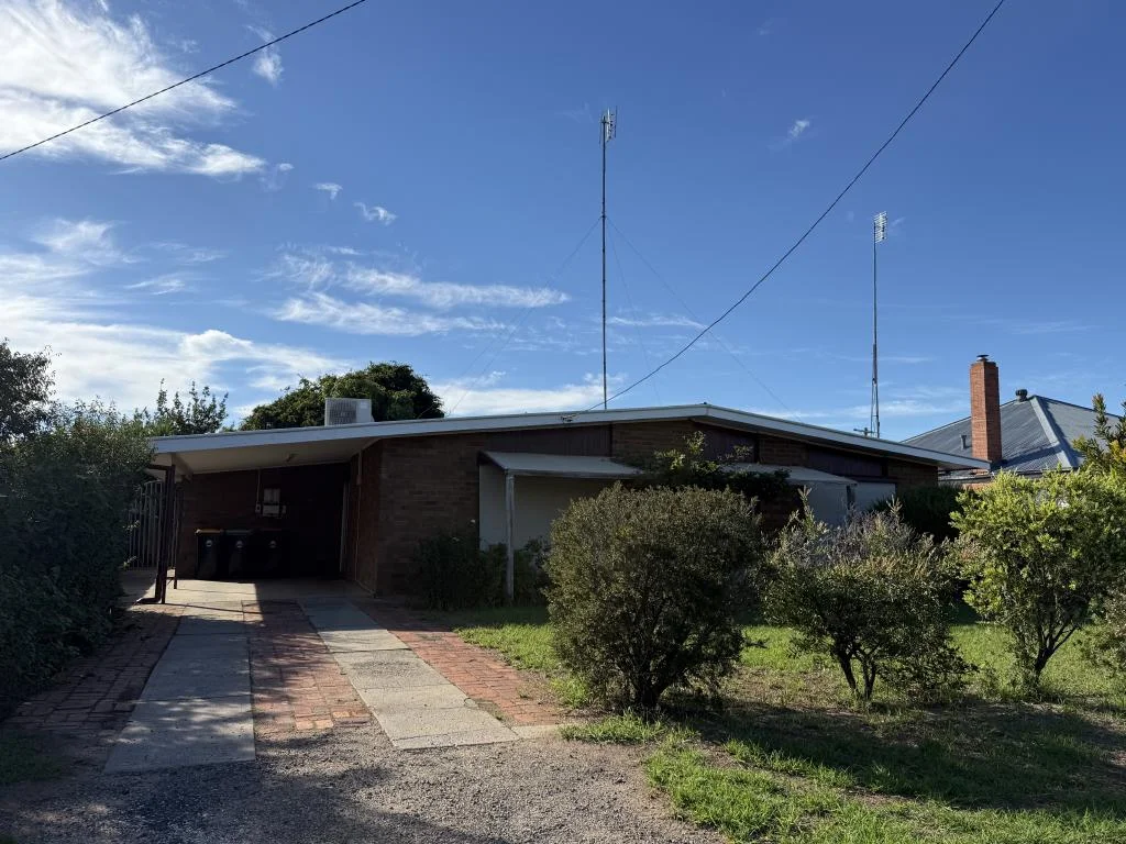 23 Hampden Street, Finley NSW 2713
