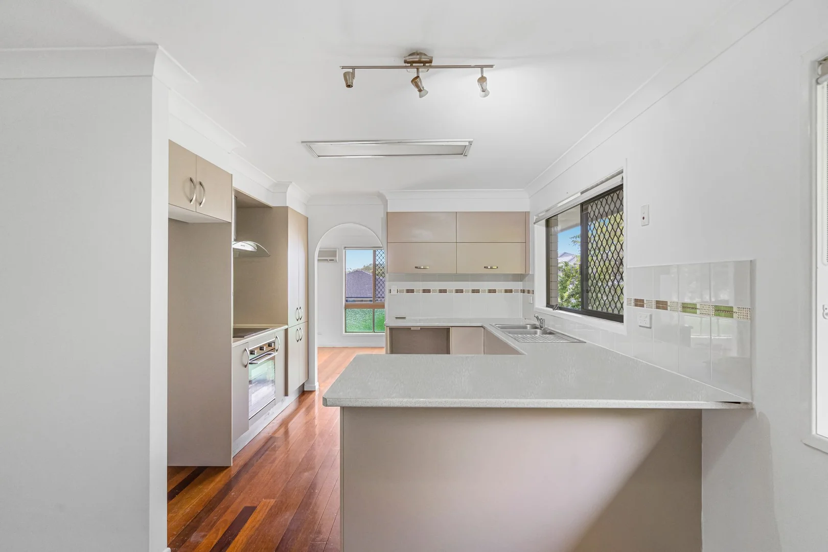 Additional image 3 of 72 Driftwood St, Sunnybank Hills QLD 4109