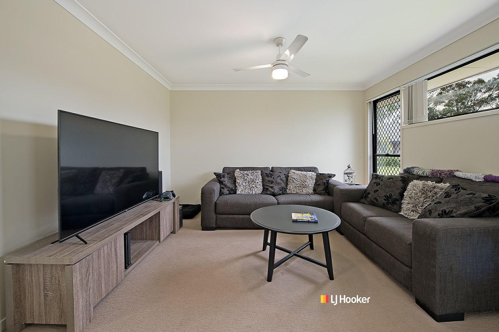 70 Champion Crescent, Griffin QLD 4503, Image 2