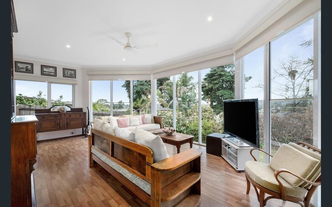 69 Victoria Road, Chirnside Park VIC 3116 Domain