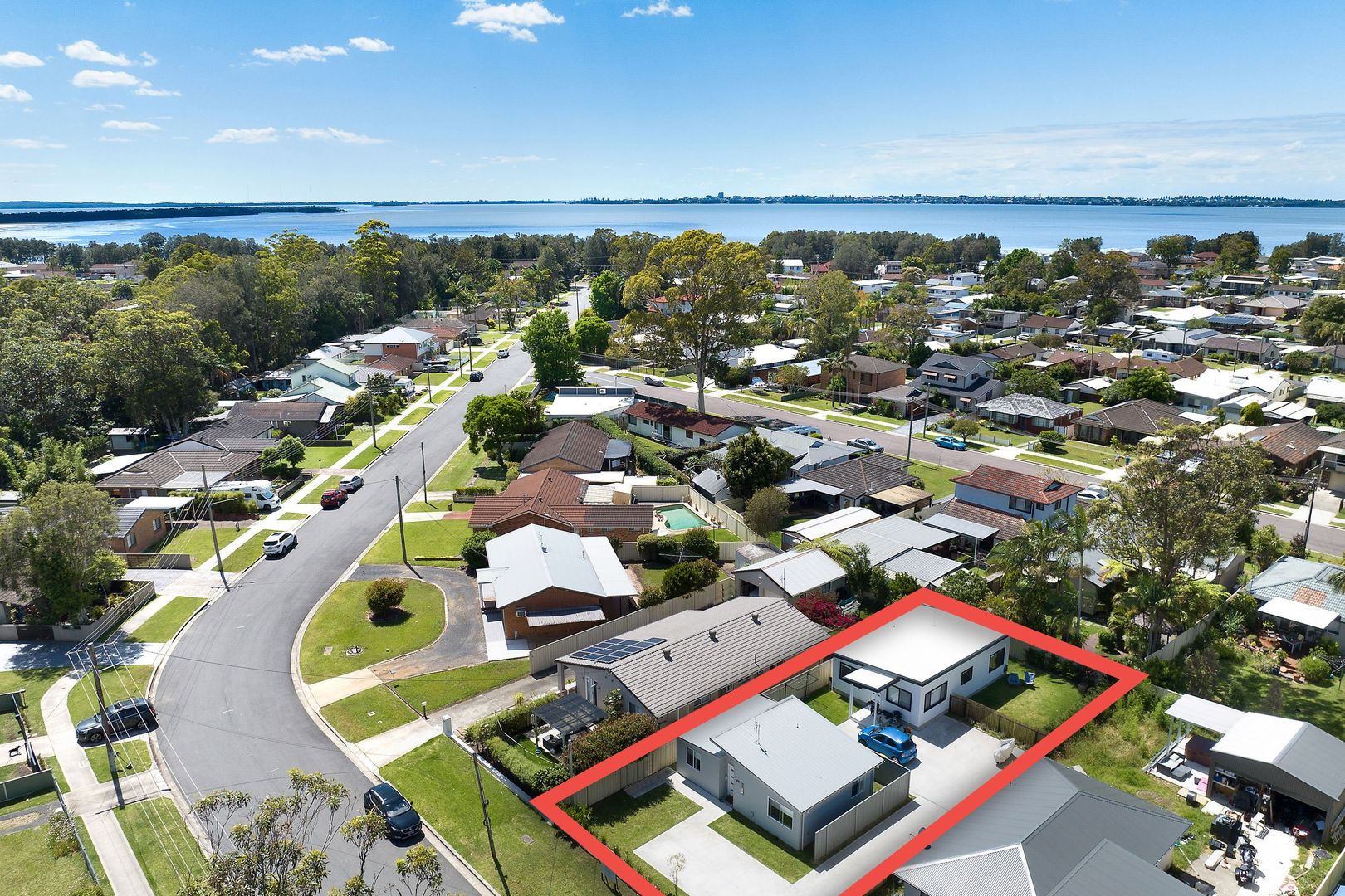 22 Blenheim Avenue, Berkeley Vale Property History & Address Research