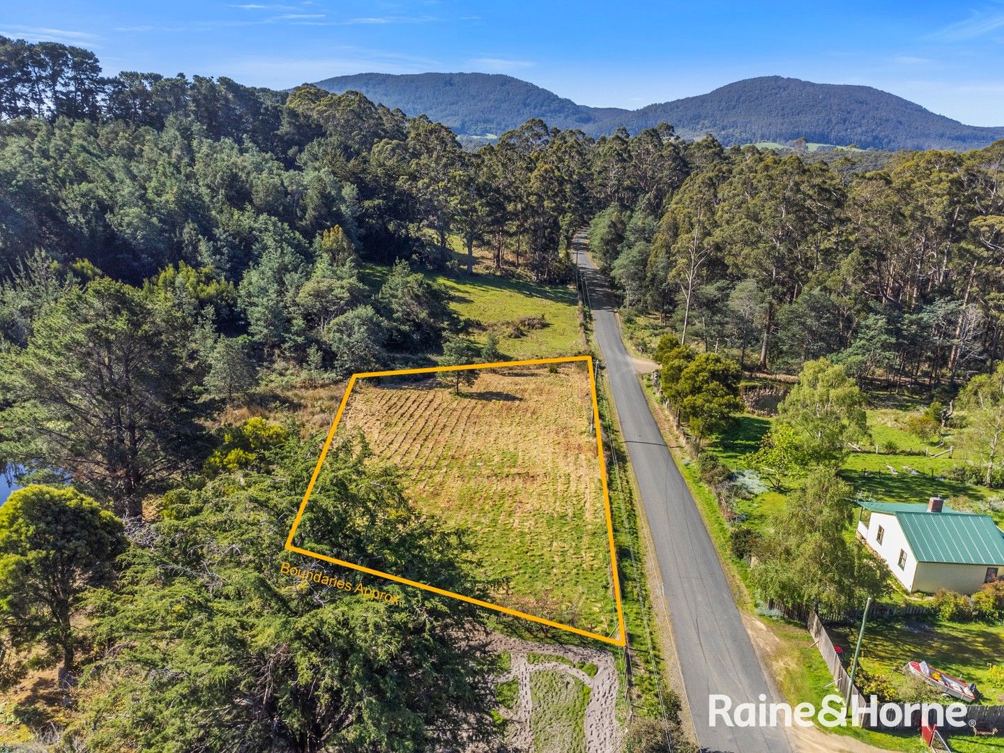 318 Stormlea Road, Highcroft TAS 7183, Image 0