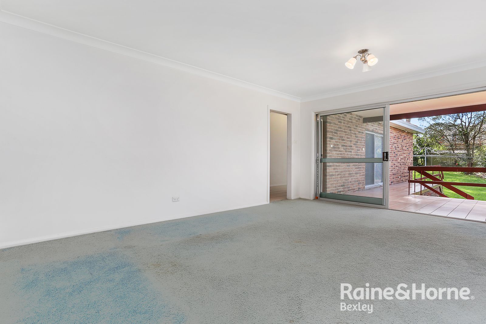 9 Actinotus Ave, Caringbah South NSW 2229, Image 2