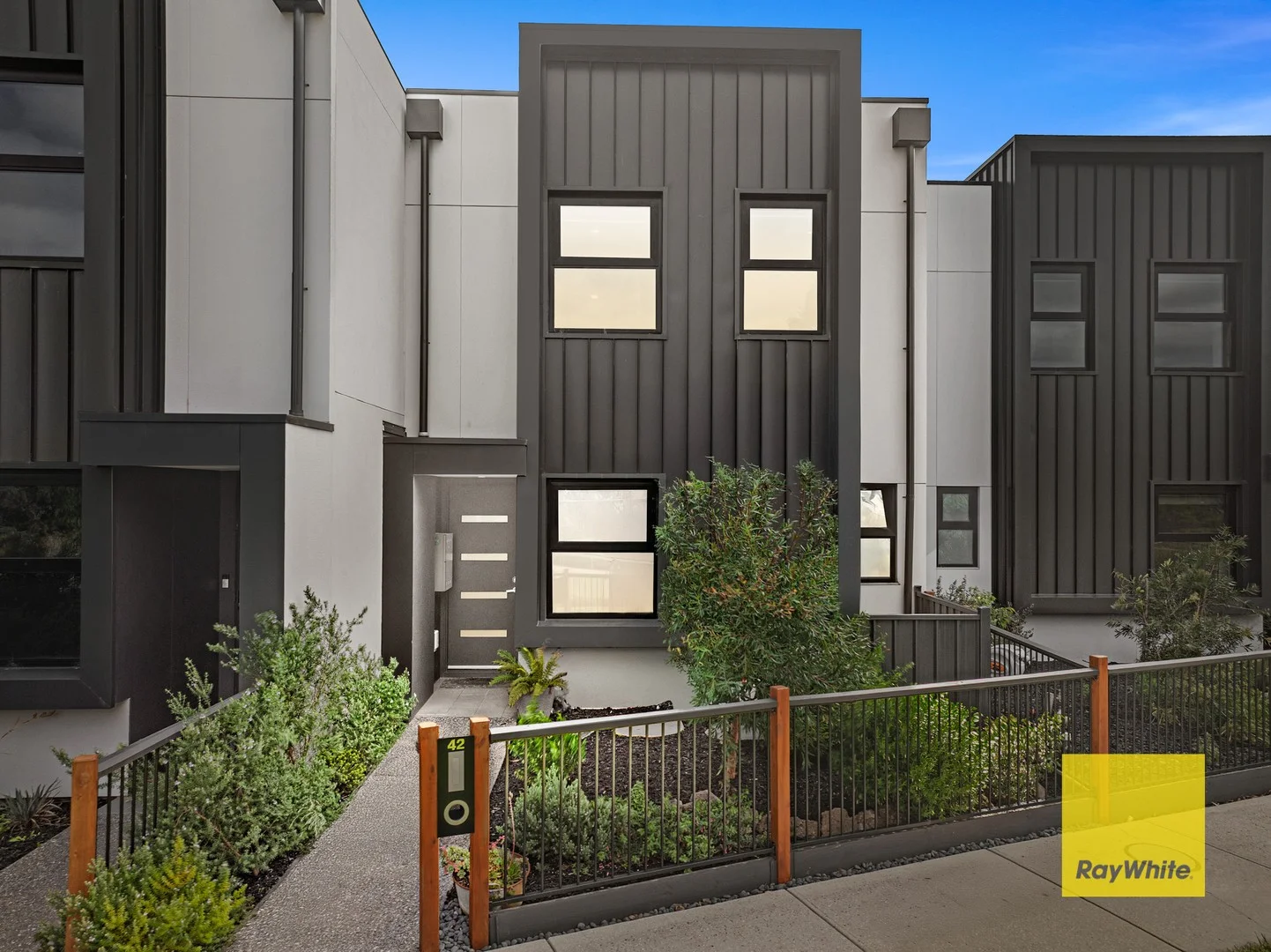 42 Ducal Parkway, Mernda VIC 3754