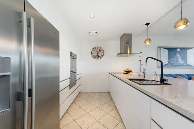 201 2 Bedroom Apartments For Sale In Sanctuary Cove Qld 4212