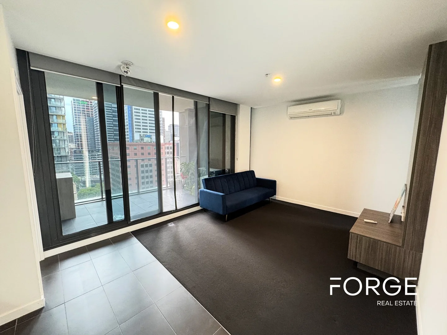 2010/220 Spencer Street, Melbourne VIC 3000