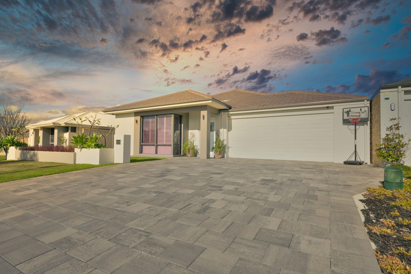 4 bedrooms House in 26 Wollomai Road BALDIVIS WA, 6171