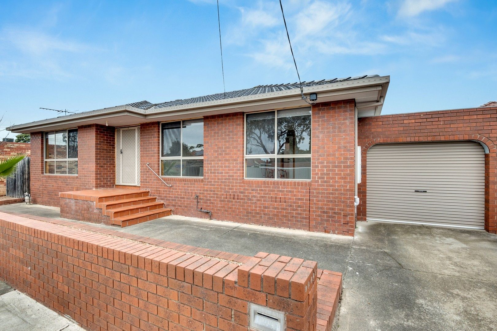 3 bedrooms Villa in 1A Gould Street COBURG NORTH VIC, 3058
