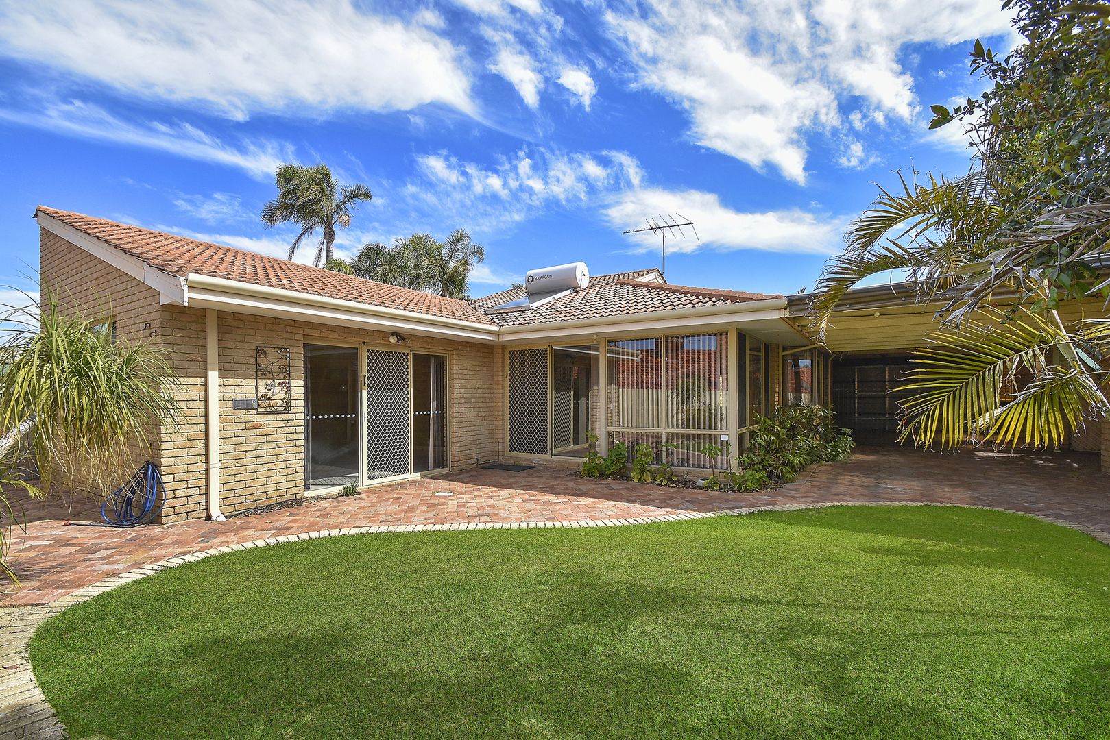 5 Zircon Court Carin Property History Address Research Domain