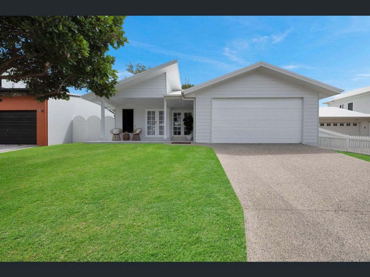 3 bedrooms House in 2/4 Bourke Street BLACKS BEACH QLD, 4740