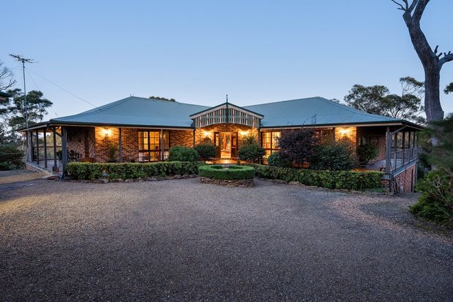 Picture of 9 Darcy Close, WENTWORTH FALLS NSW 2782