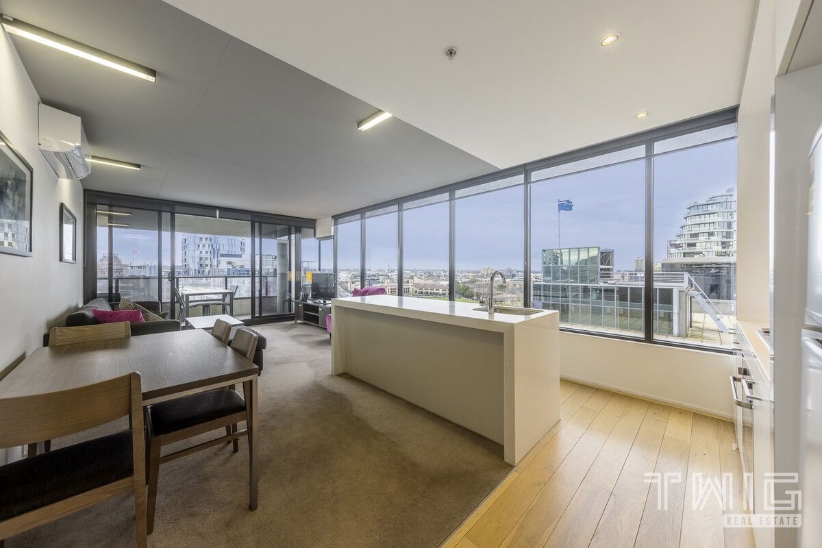 2 bedrooms Apartment / Unit / Flat in 1202/568 St Kilda Road MELBOURNE VIC, 3004