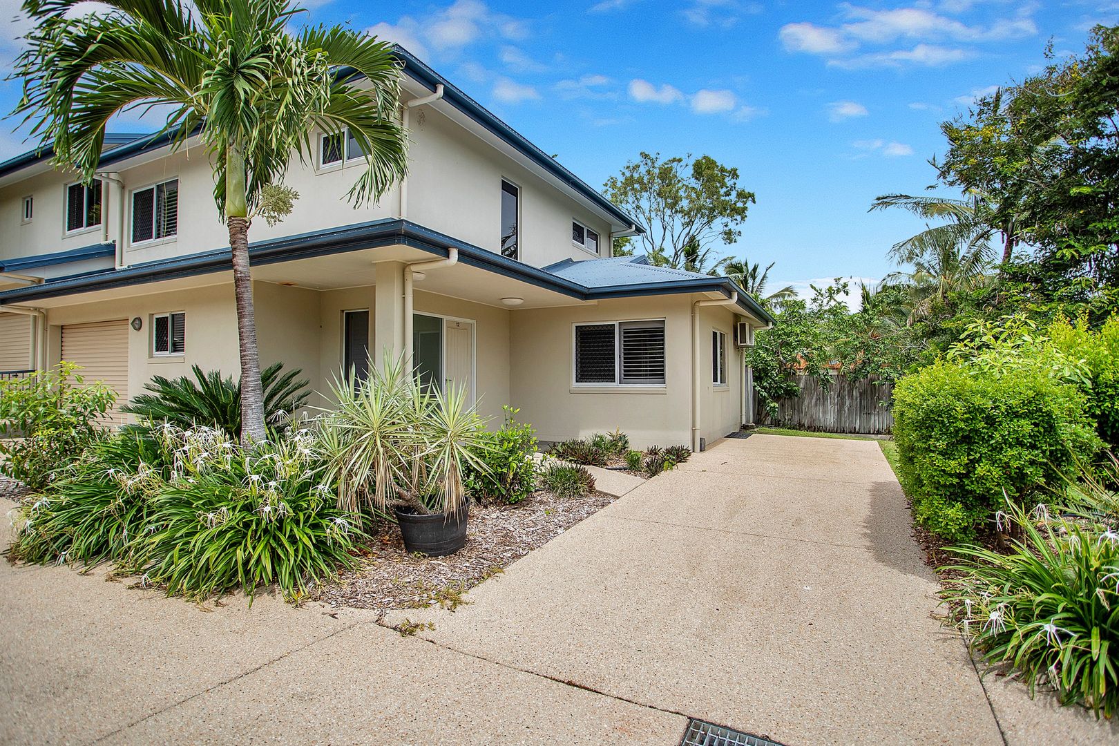12/8 Admiral Drive, Dolphin Heads QLD 4740, Image 2