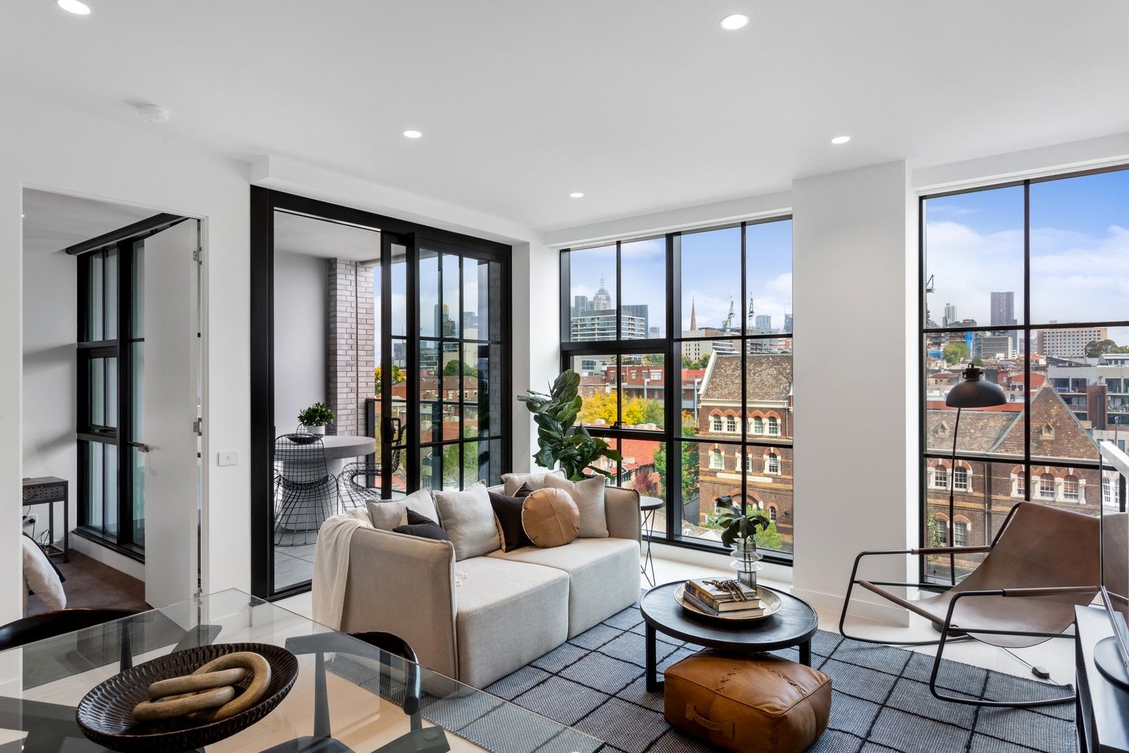 2 bedrooms Apartment / Unit / Flat in 2403/1-57 Wellington Street COLLINGWOOD VIC, 3066