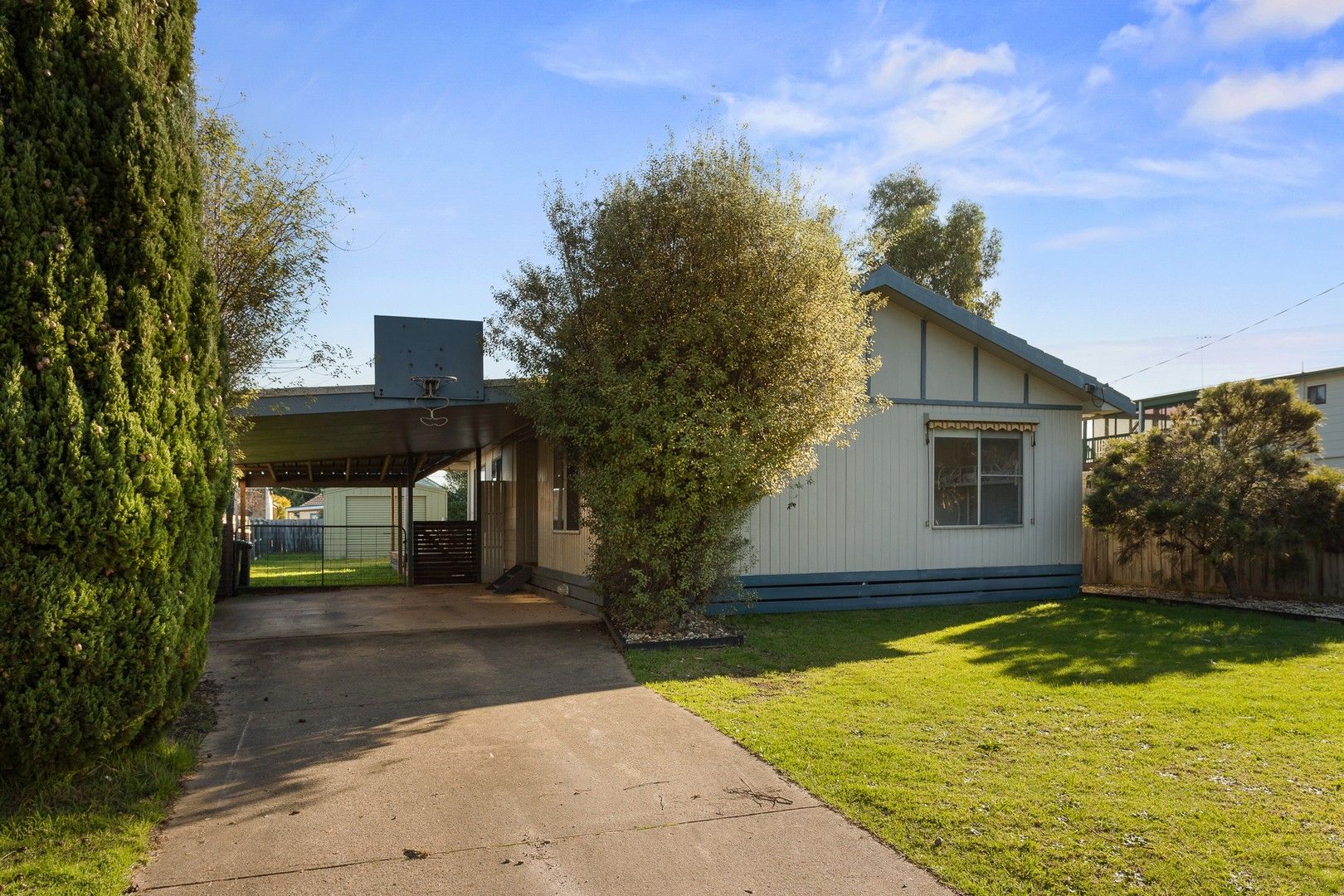 10 Lansell Road, Cowes VIC 3922