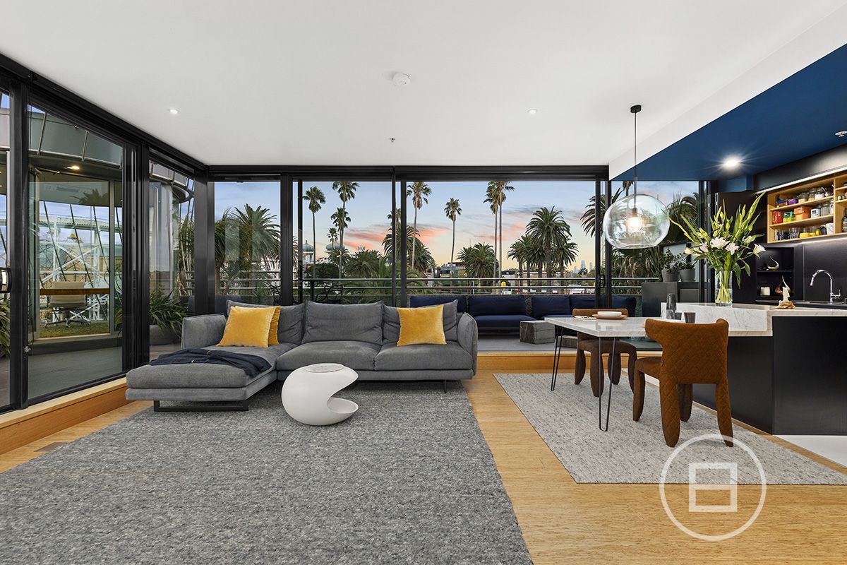 206/2 Chaucer Street, St Kilda VIC 3182, Image 2