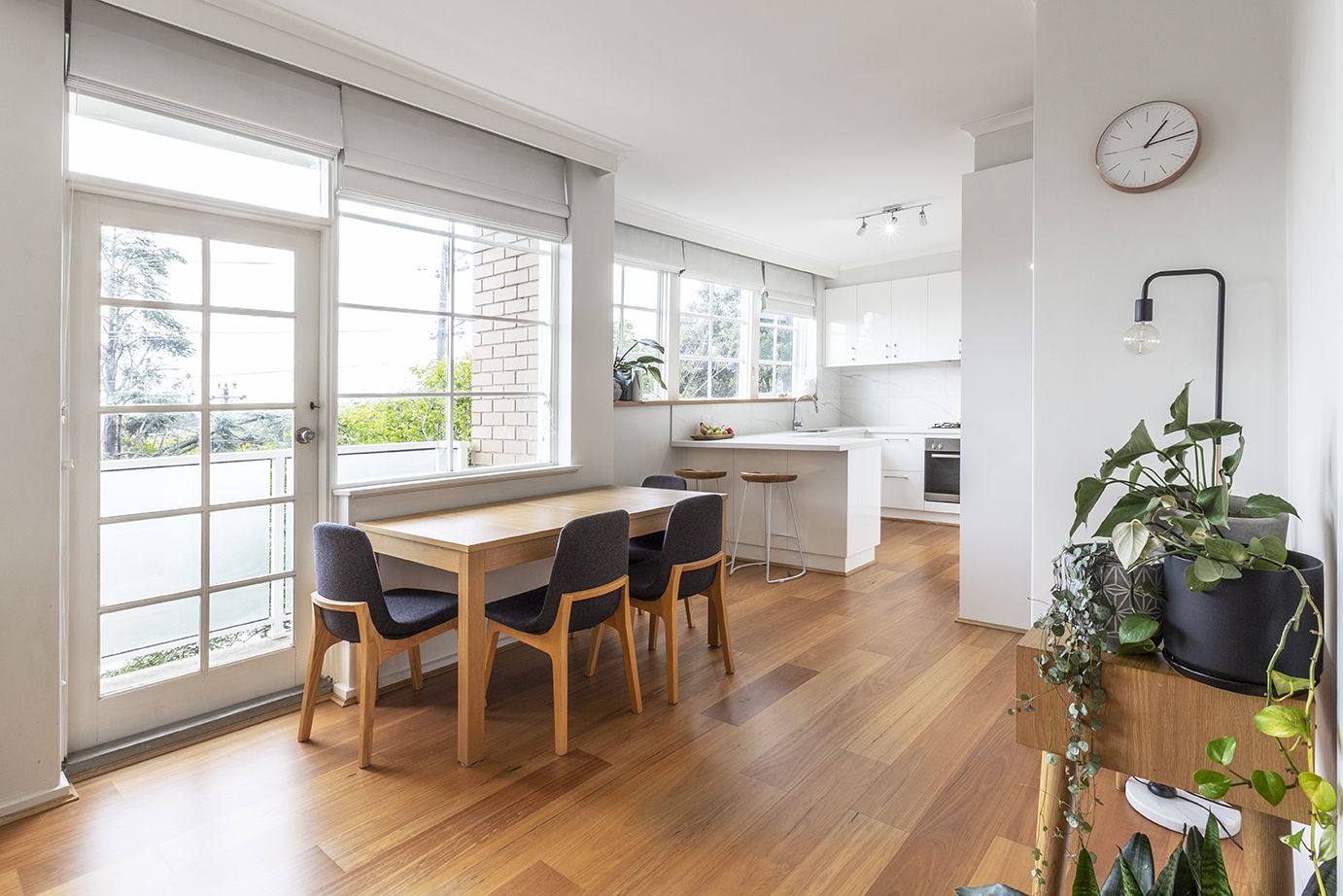 2 bedrooms Apartment / Unit / Flat in 3/213 Alma Road ST KILDA EAST VIC, 3183