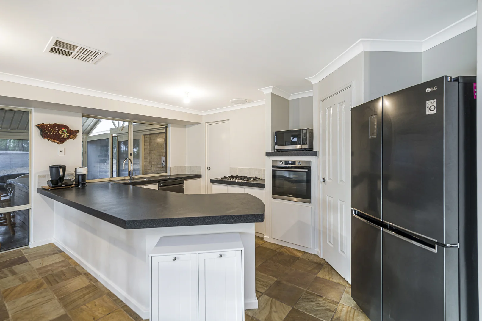 Additional image 8 of 363 Meadowbrook Ramble, Bullsbrook WA 6084