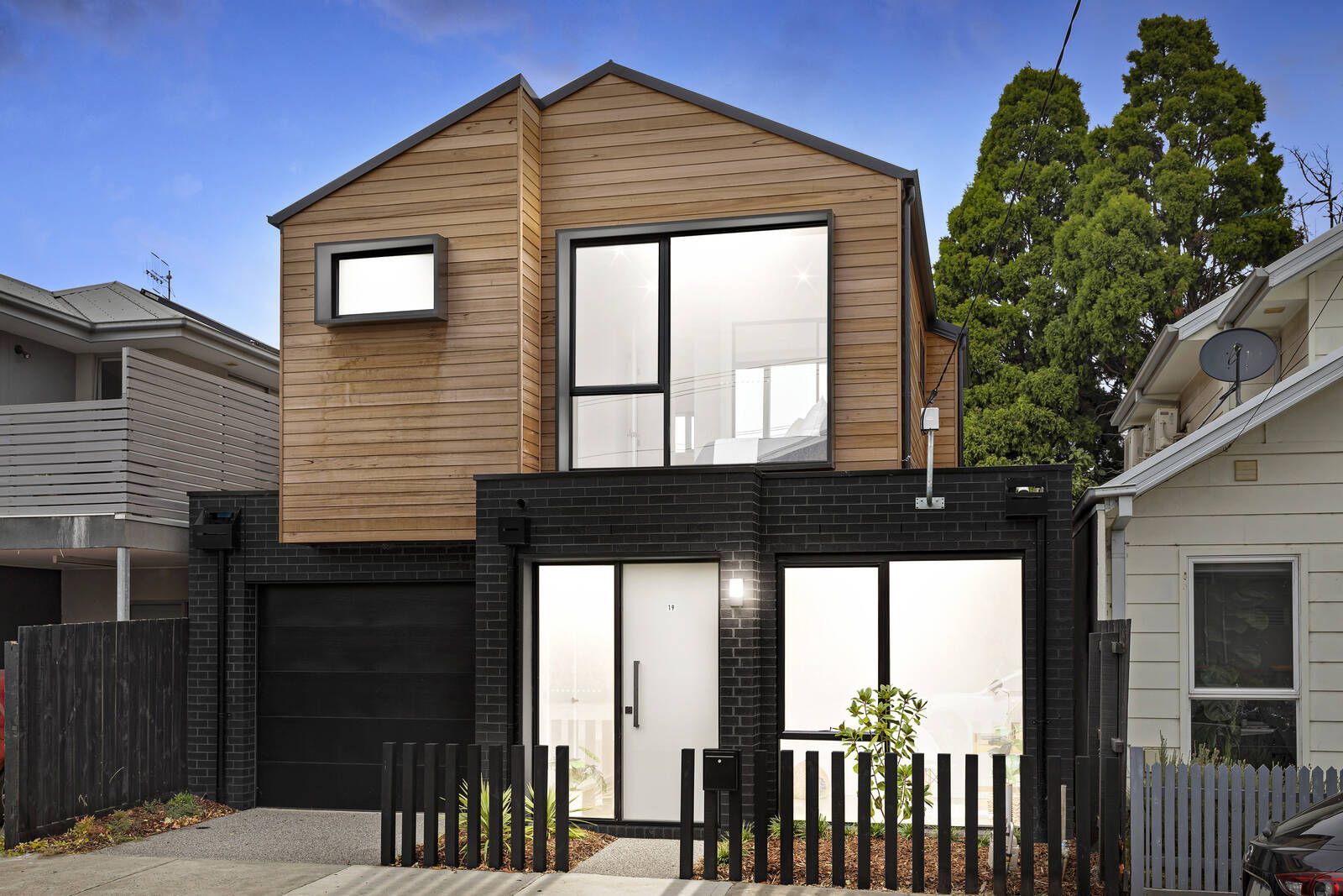 19 Newcastle Street, Yarraville VIC 3013, Image 1