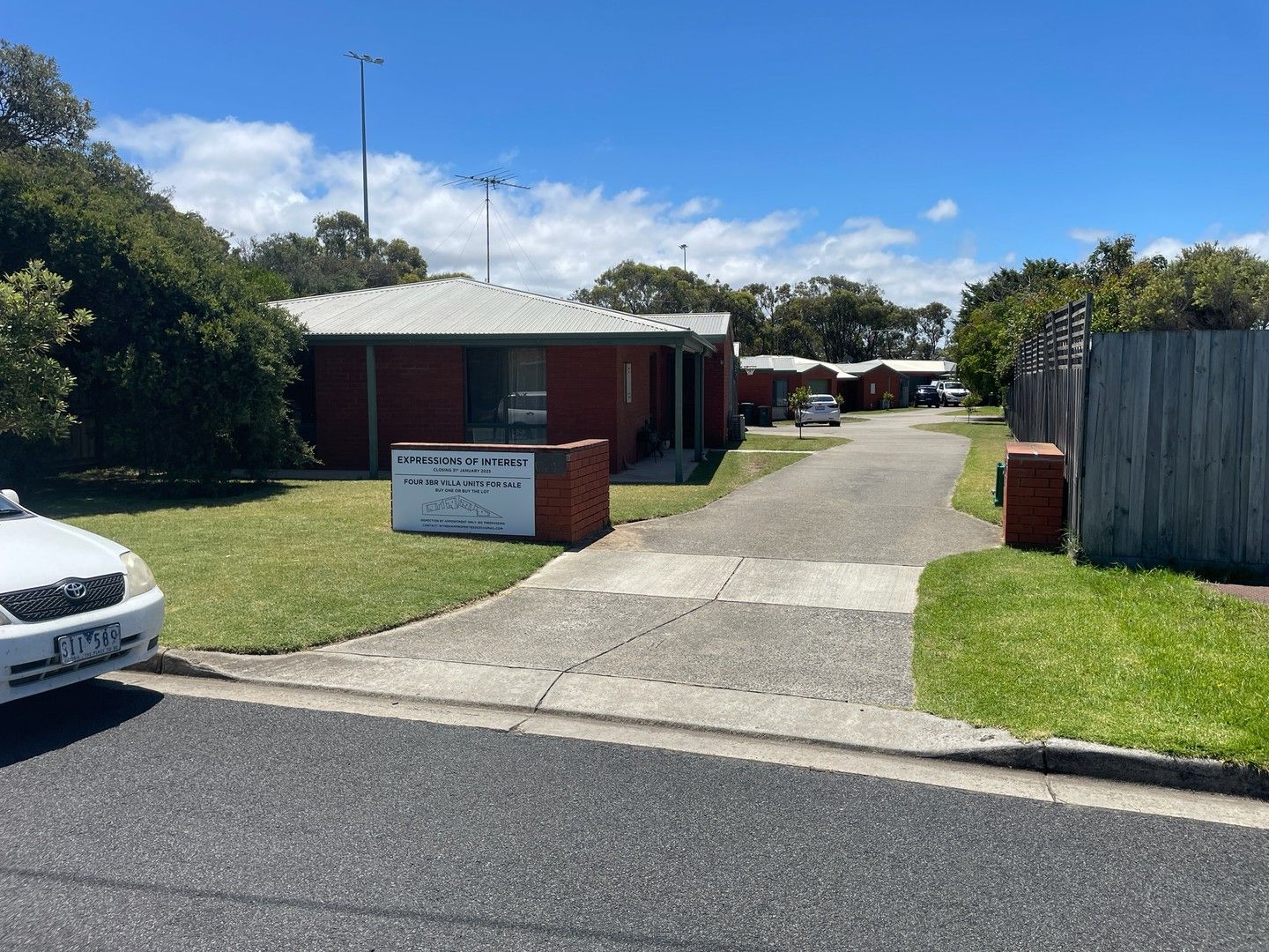 3 bedrooms Apartment / Unit / Flat in 1/39 Loch Ard Drive OCEAN GROVE VIC, 3226