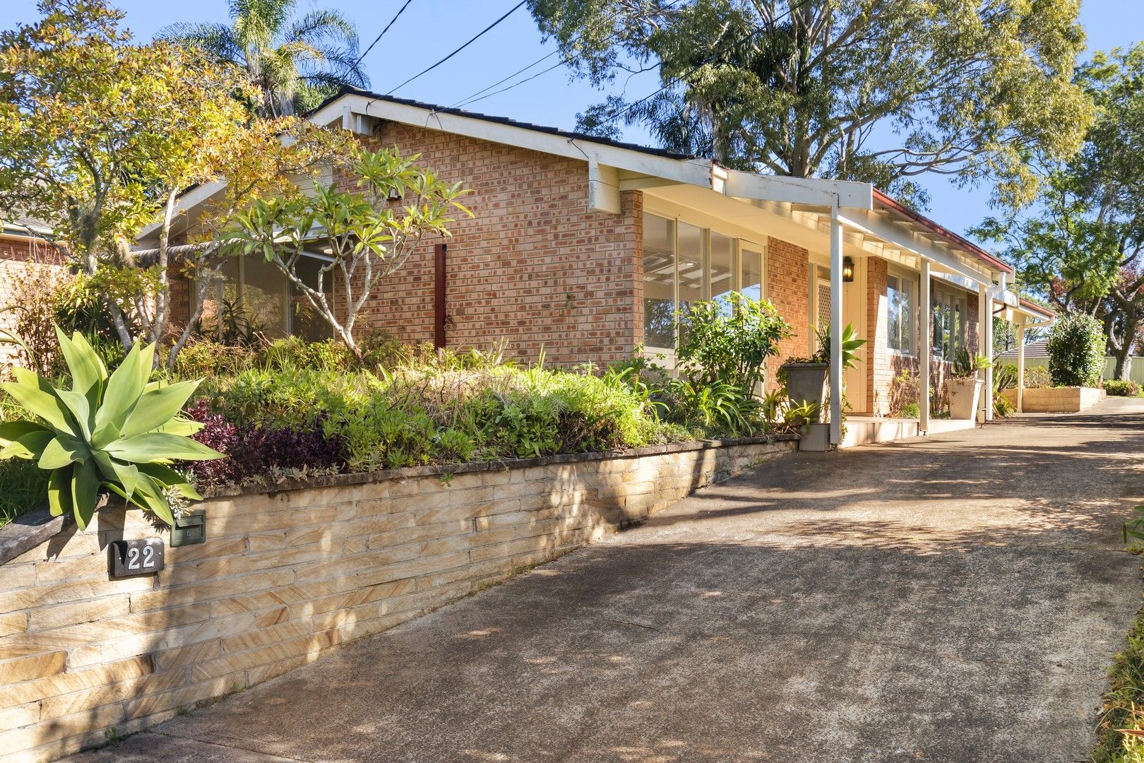 22 Robinson Close, Hornsby Heights NSW 2077, Image 0