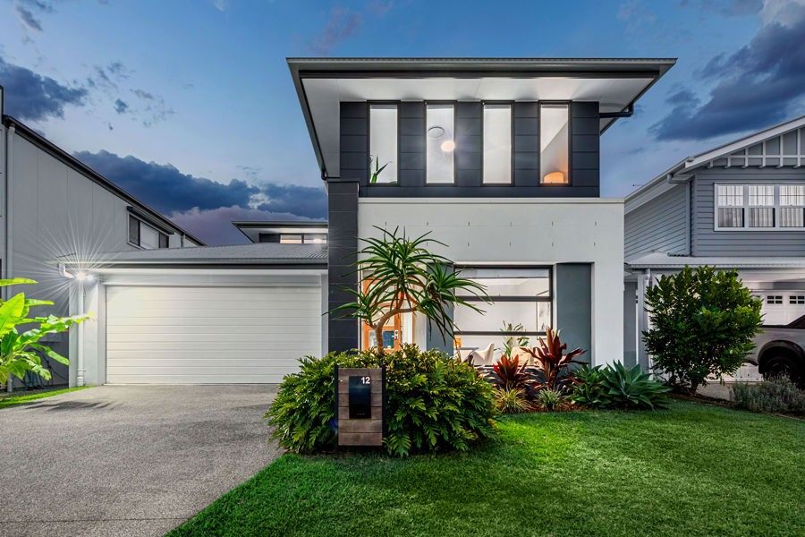 5 bedrooms House in 12 Manchester Street GUMDALE QLD, 4154