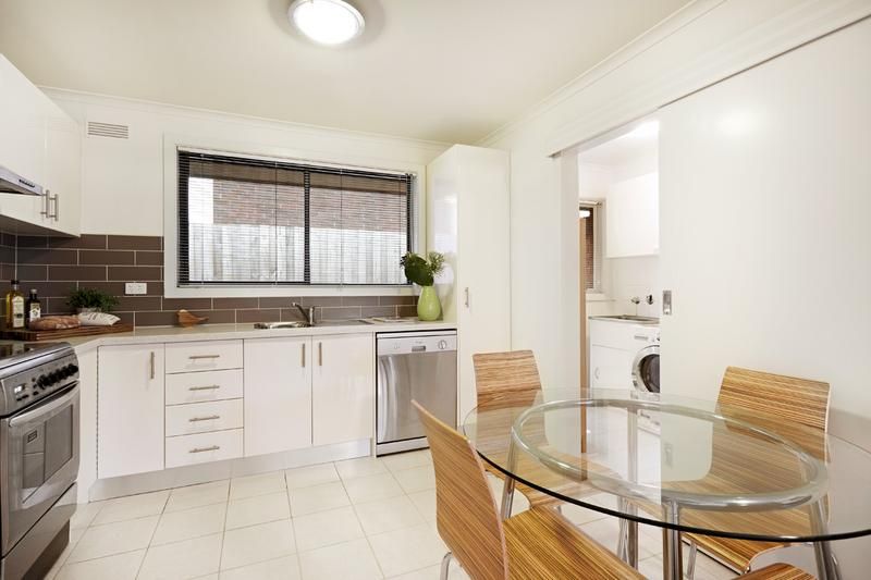 2/209 Rathmines Street, FAIRFIELD VIC 3078, Image 1