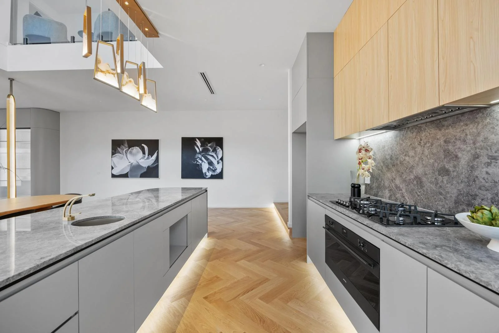 Additional image 5 of 272 Warrigal Road, Glen Iris VIC 3146