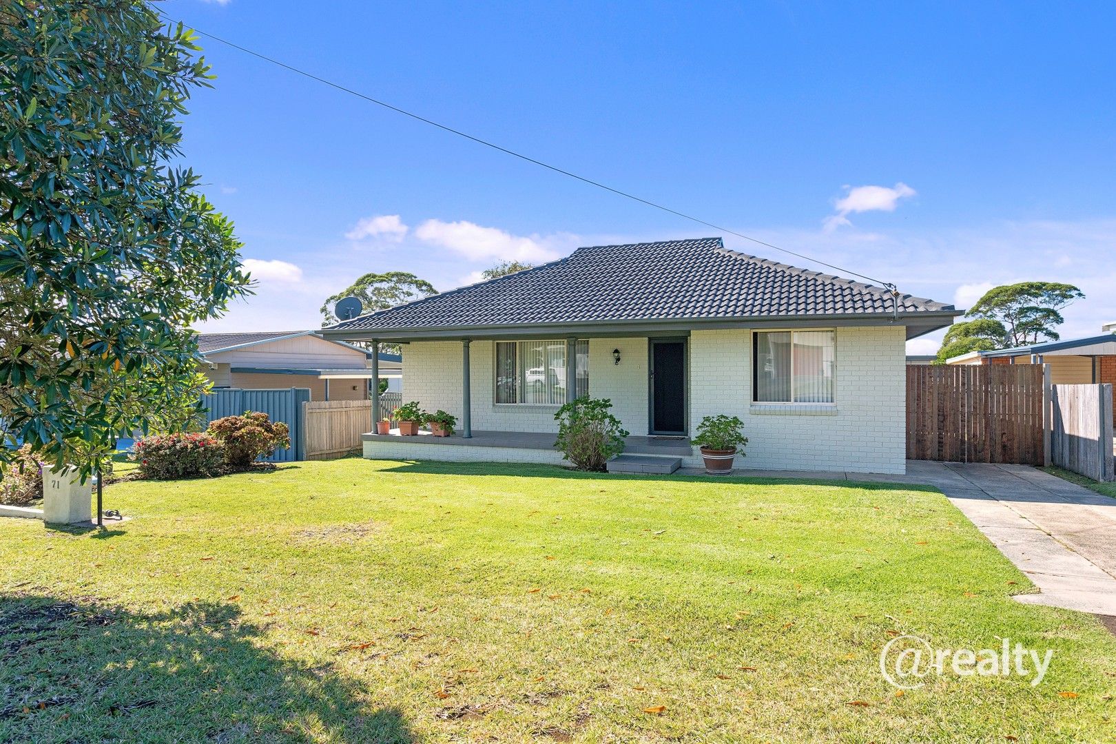 71 Sussex Inlet Road, Sussex Inlet NSW 2540 Domain